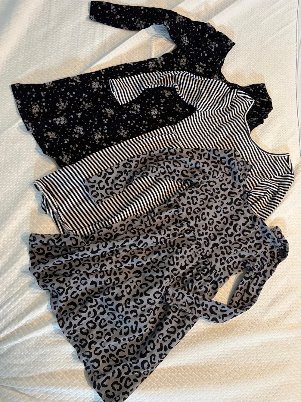 NWOT Girl’s Old Navy Black & Gray Patterned Long-Sleeve Dress Collection